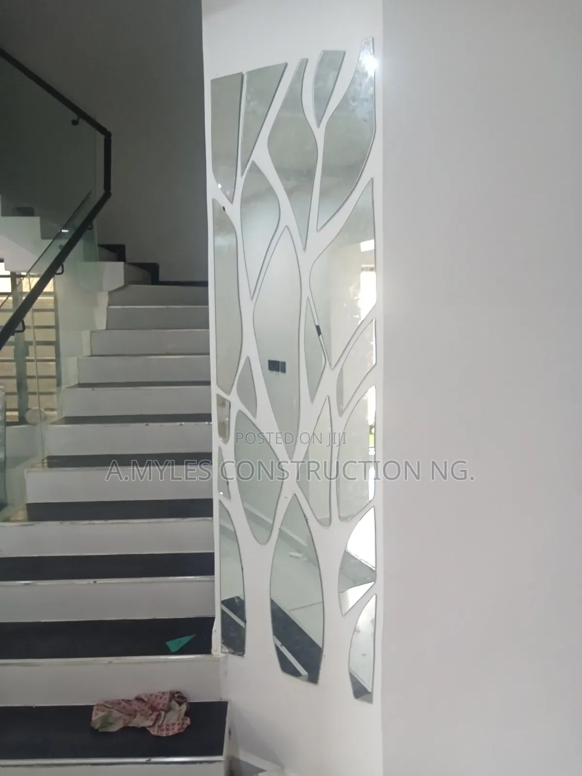 Step Mirror Design