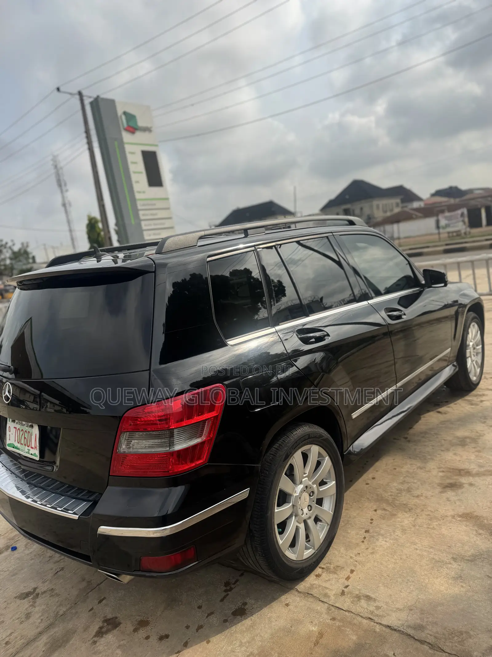 Mercedes-Benz GLK-Class 350 2010 Black