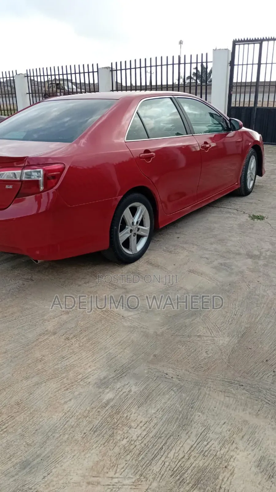 Toyota Camry SE 4dr Sedan (2.5L 4cyl 6A) 2012 Red