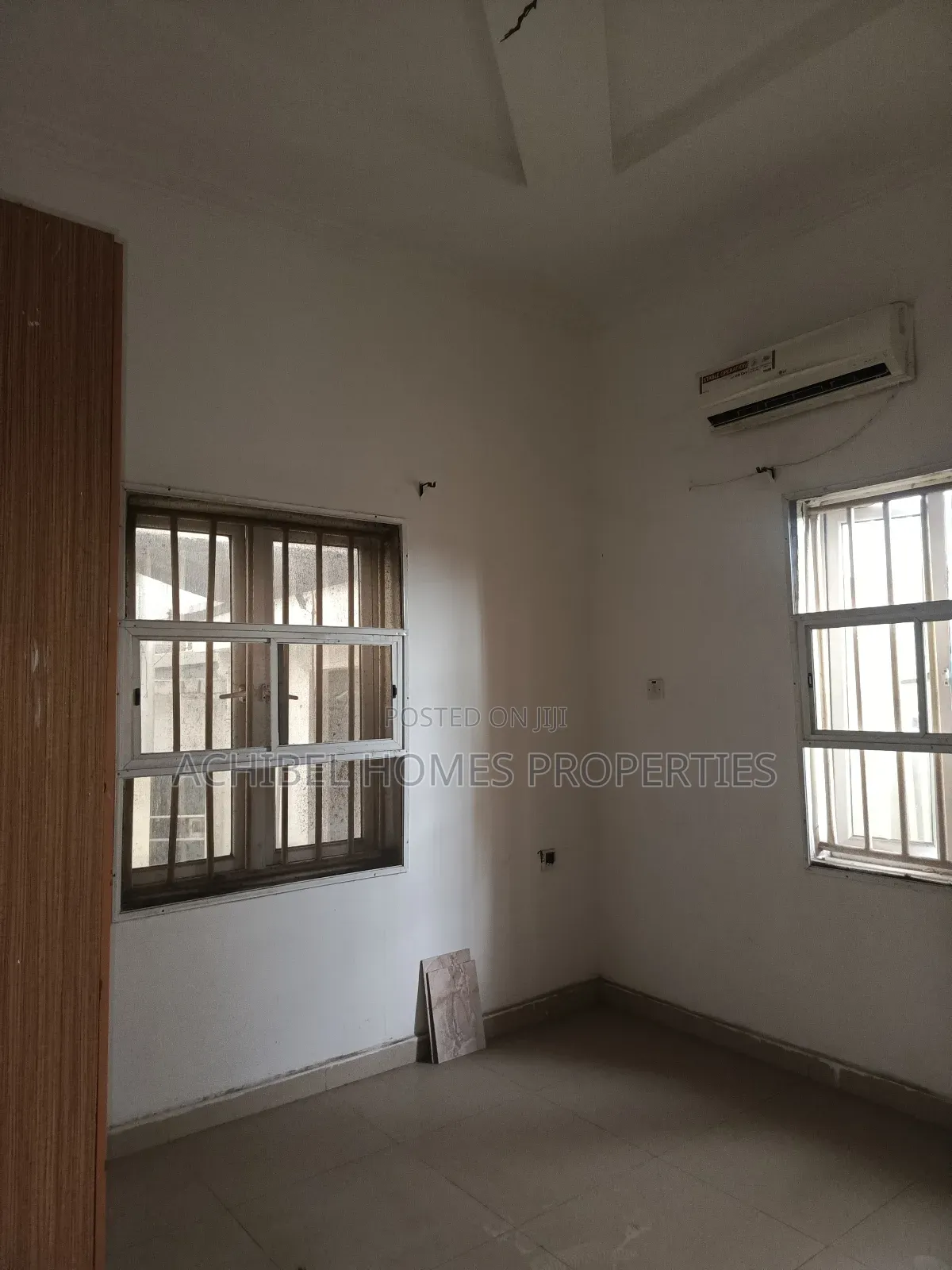 4bdrm Duplex in Chevy View, Chevron for sale