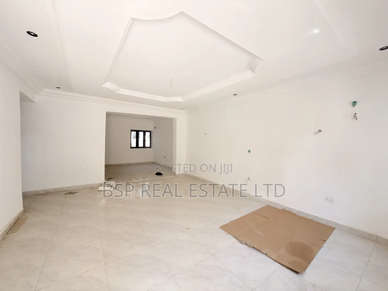 4bdrm Townhouse/Terrace in Life Camp for sale