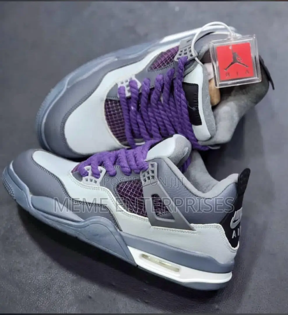 Guys Jordan 4 Wear**