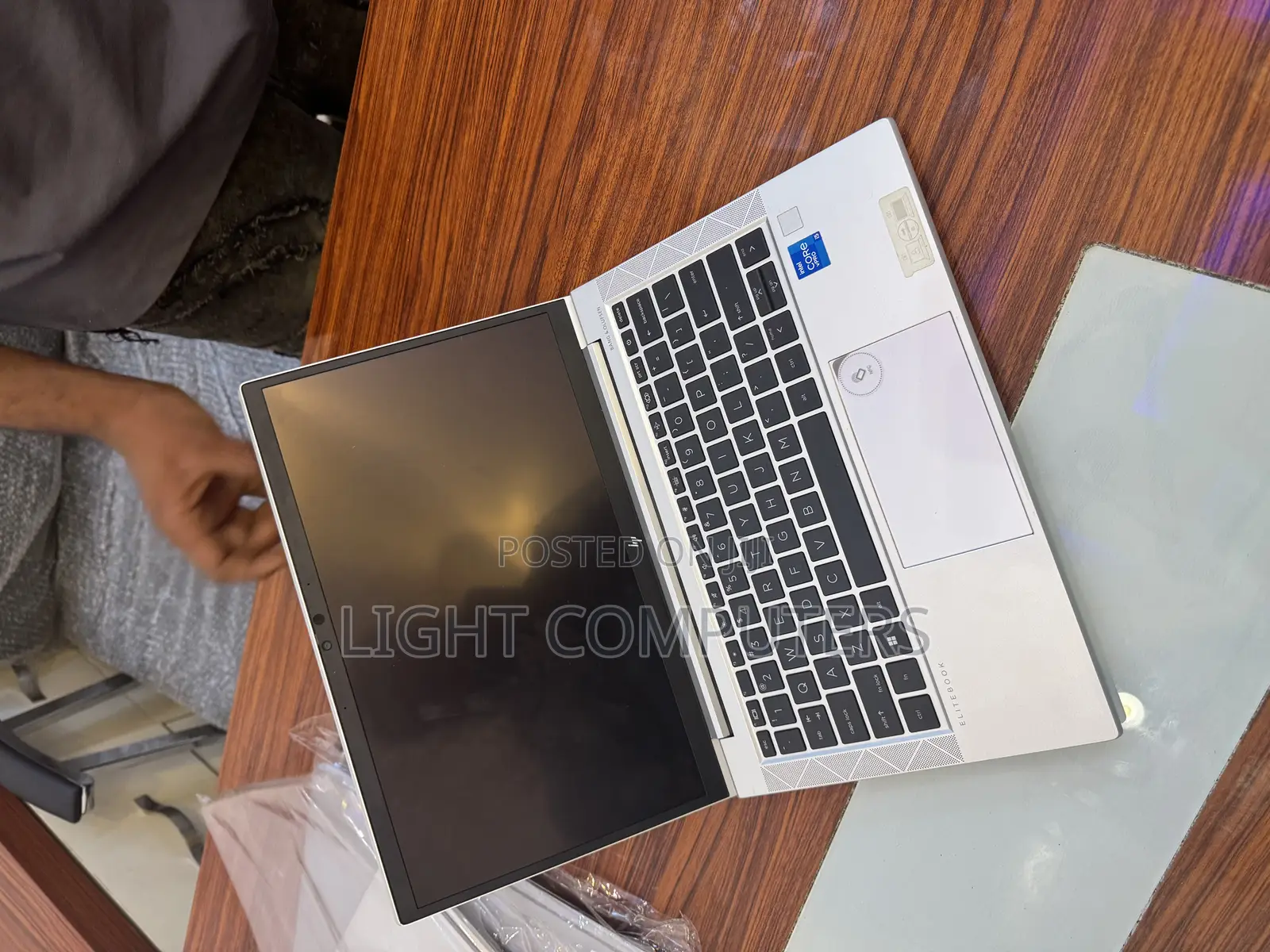 Laptop HP EliteBook 830 G8 16GB Intel Core I5 SSD 256GB