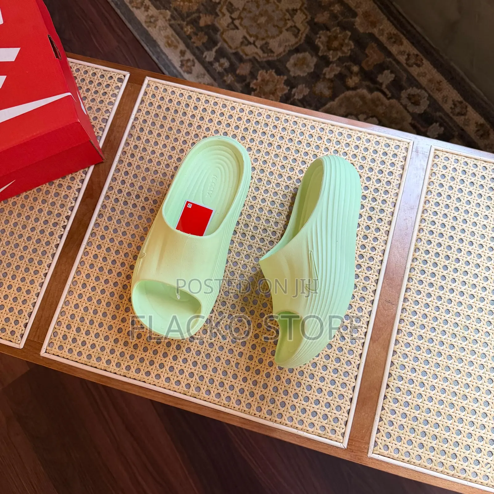 Original Nike React Rejuven8 Slides