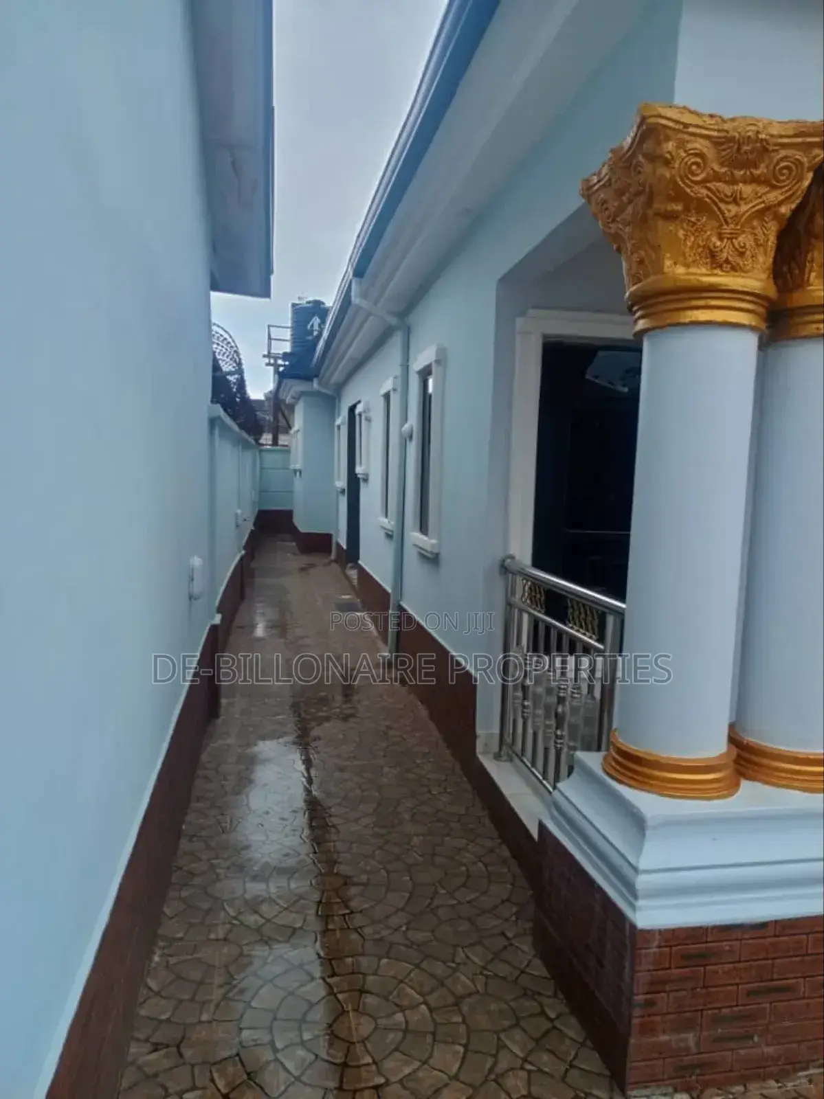 4bdrm Bungalow in Owerri for sale