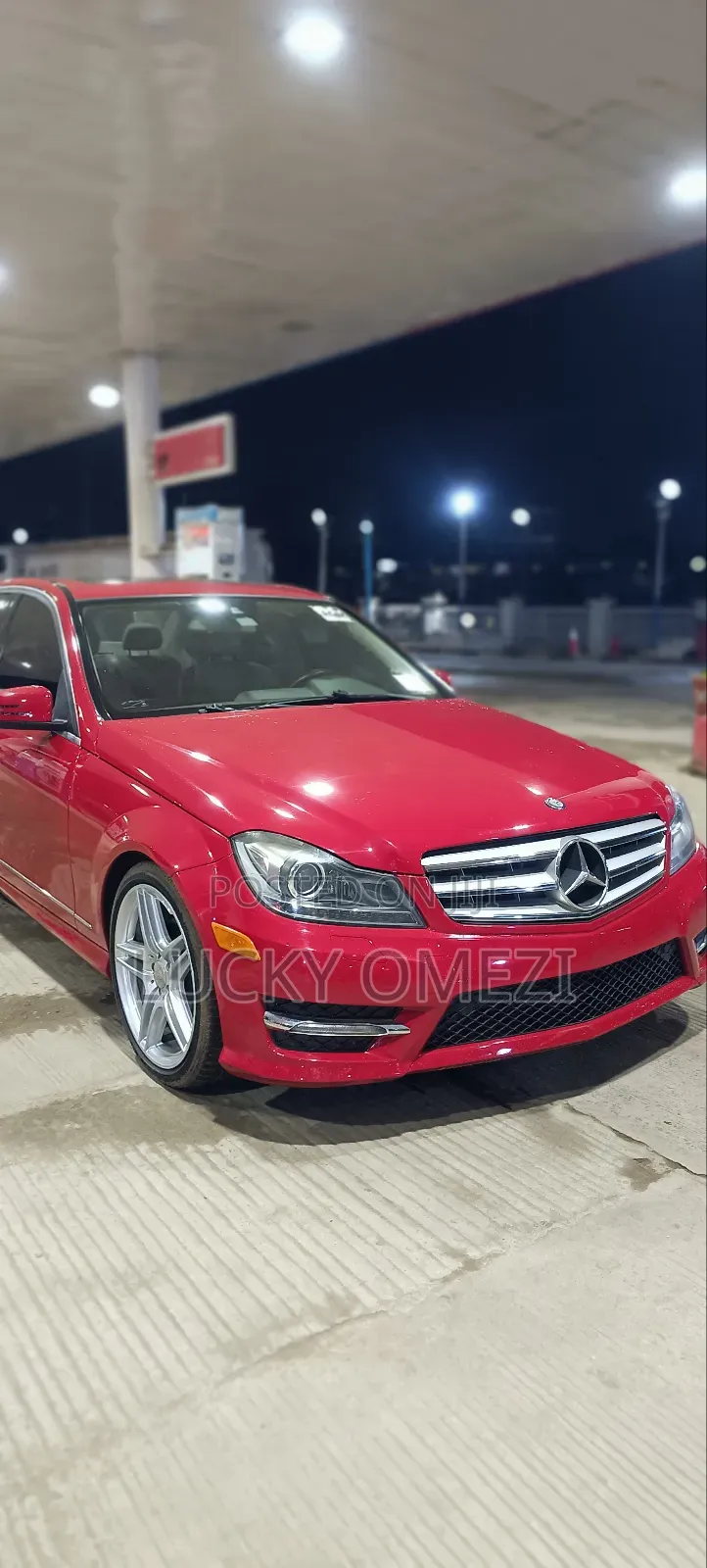Mercedes-Benz C250 2013 Red