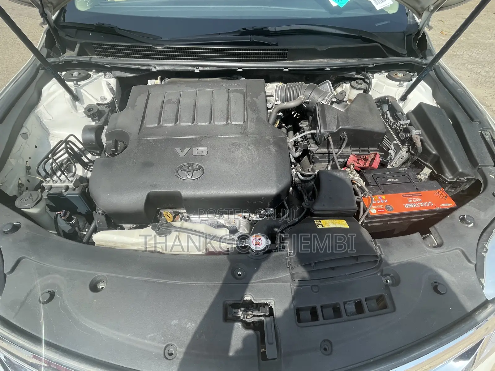 Toyota Avalon XLE Premium Sedan FWD (3.5L 6cyl 6A) 2013 White