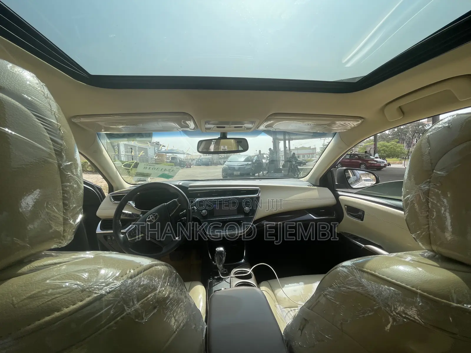 Toyota Avalon XLE Premium Sedan FWD (3.5L 6cyl 6A) 2013 White