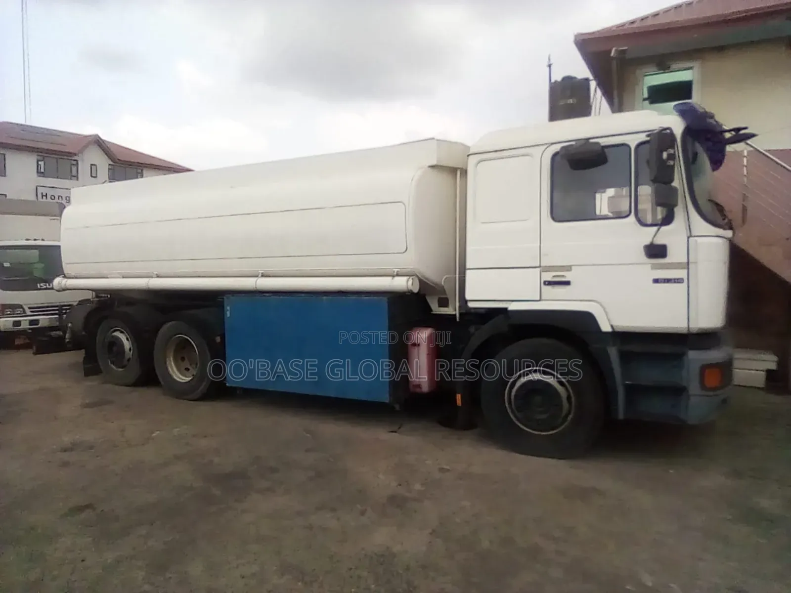 24,530liters Man Diesel Pedlar
