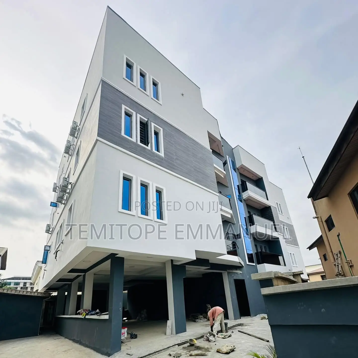 Furnished 3bdrm Apartment in Maryland, Lagos for sale