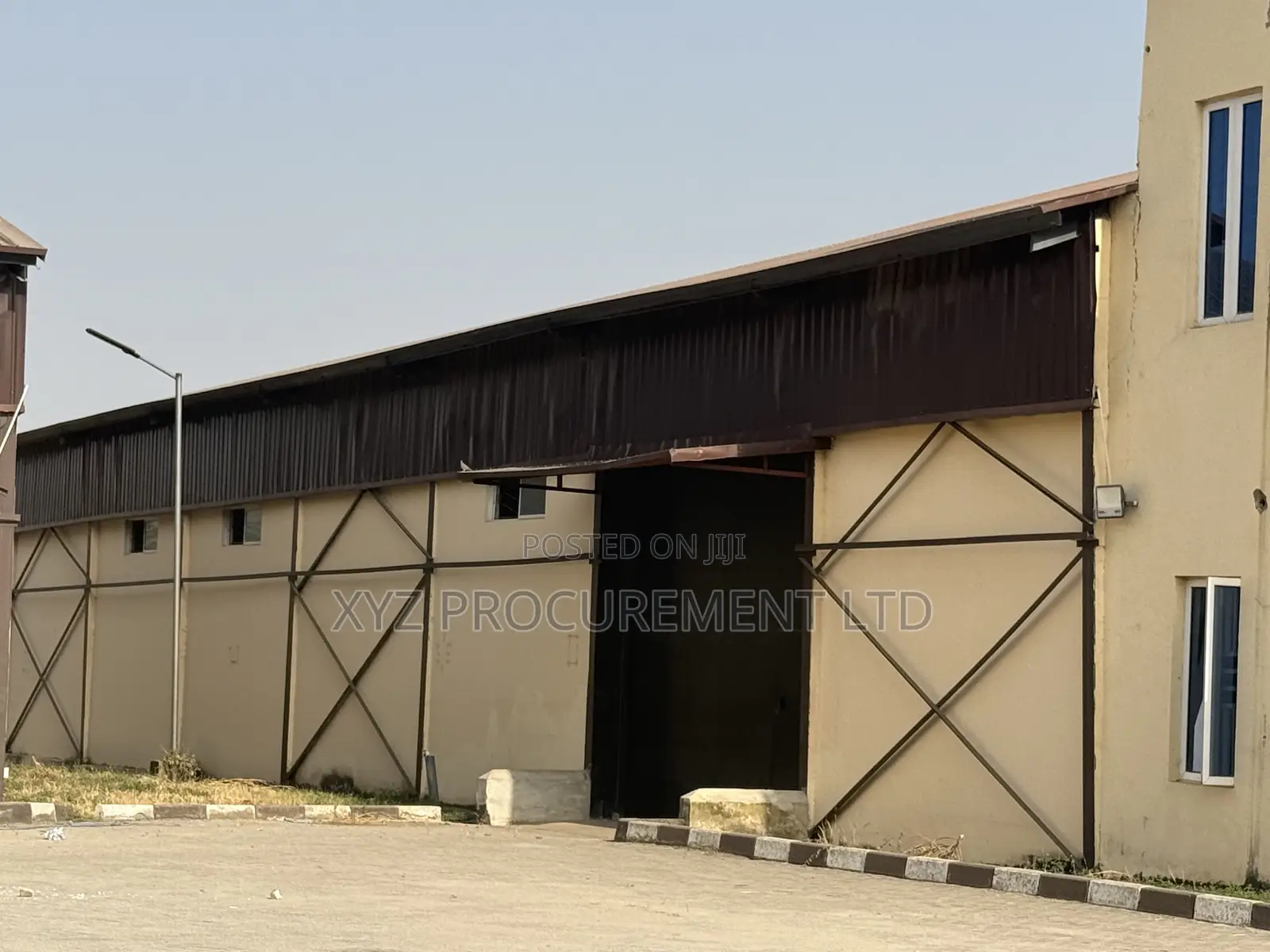 Warehouse With Office and Showroom