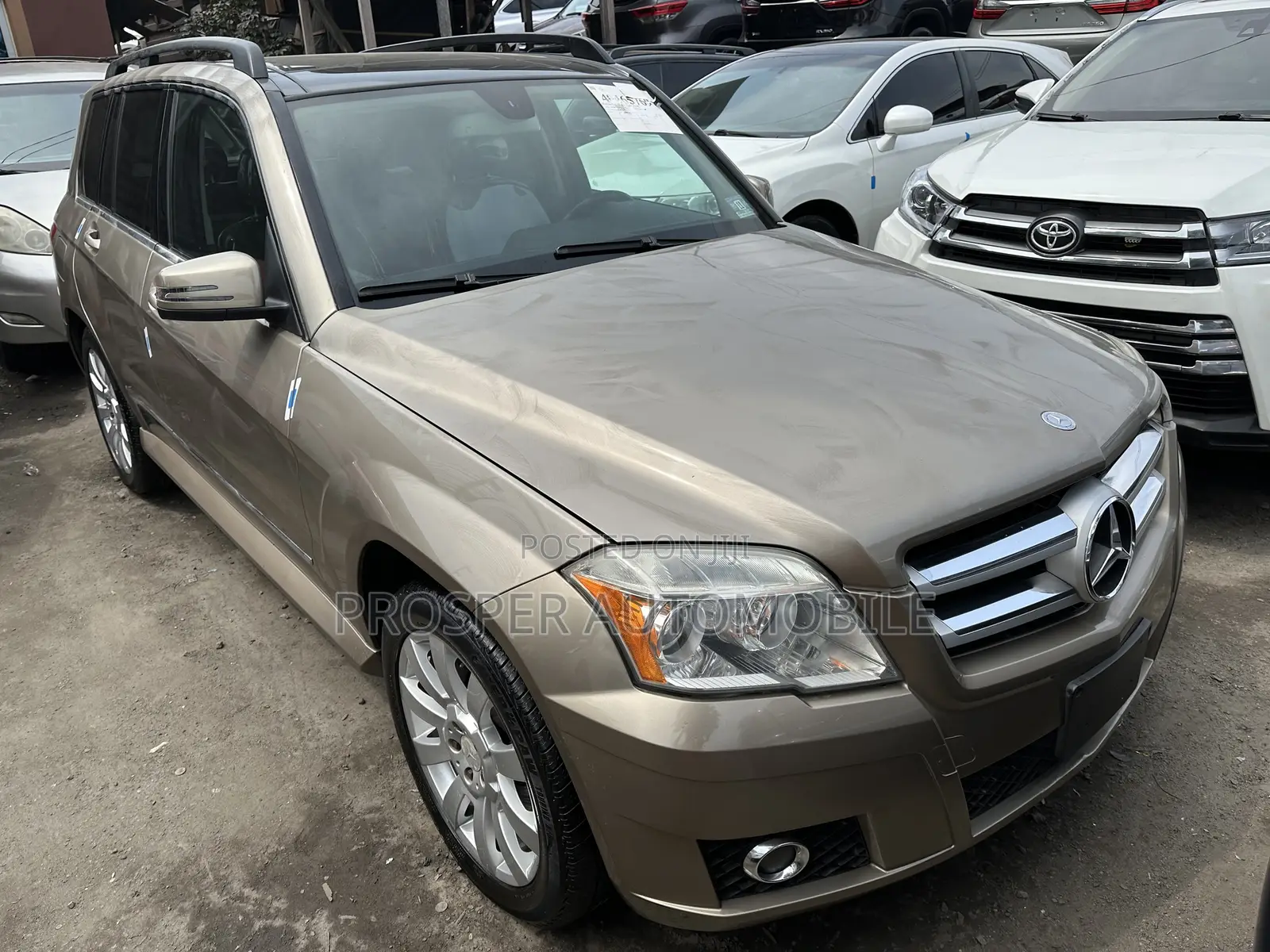 Mercedes-Benz GLK-Class 350 4MATIC 2010 Gold
