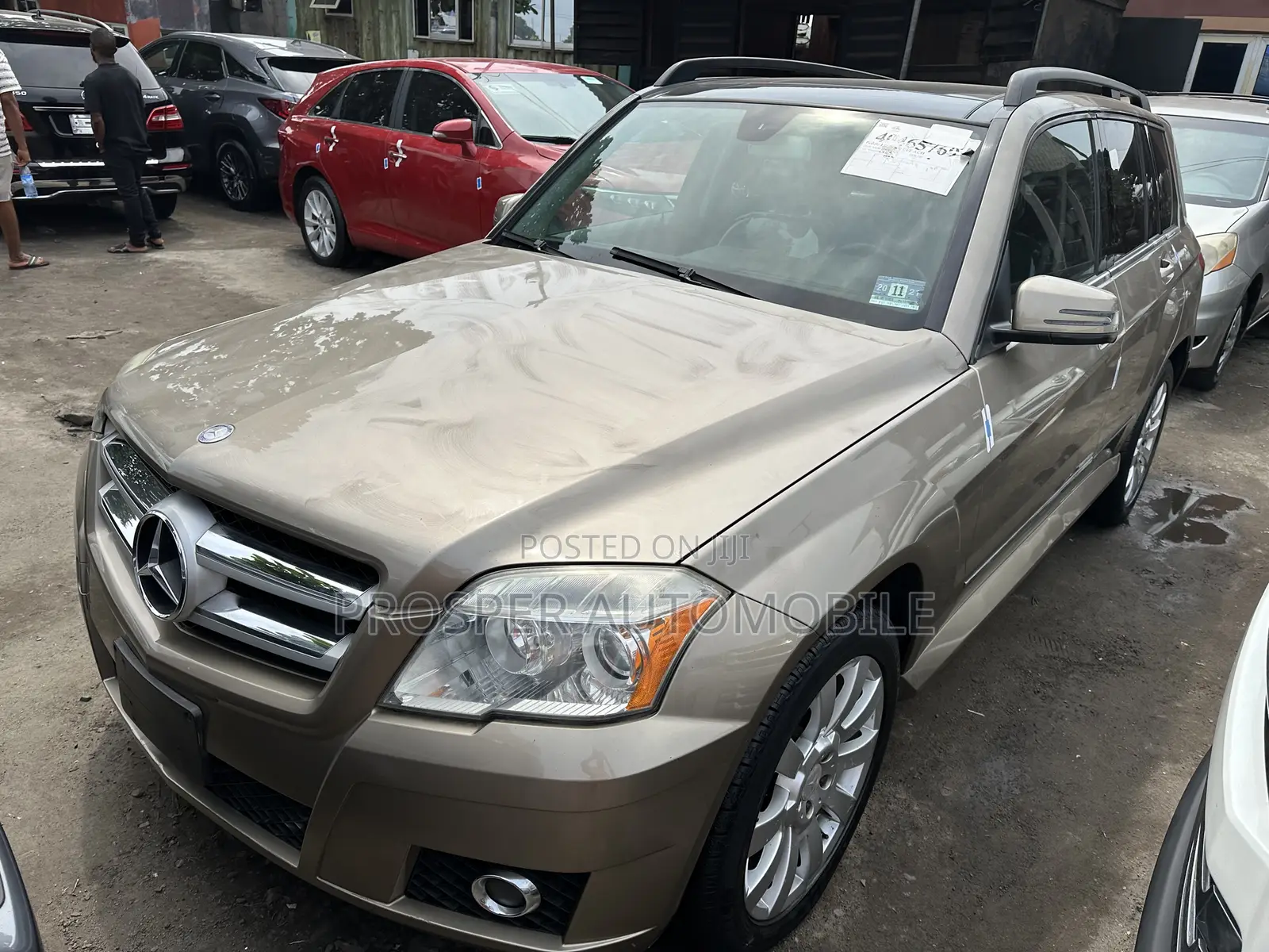Mercedes-Benz GLK-Class 350 4MATIC 2010 Gold
