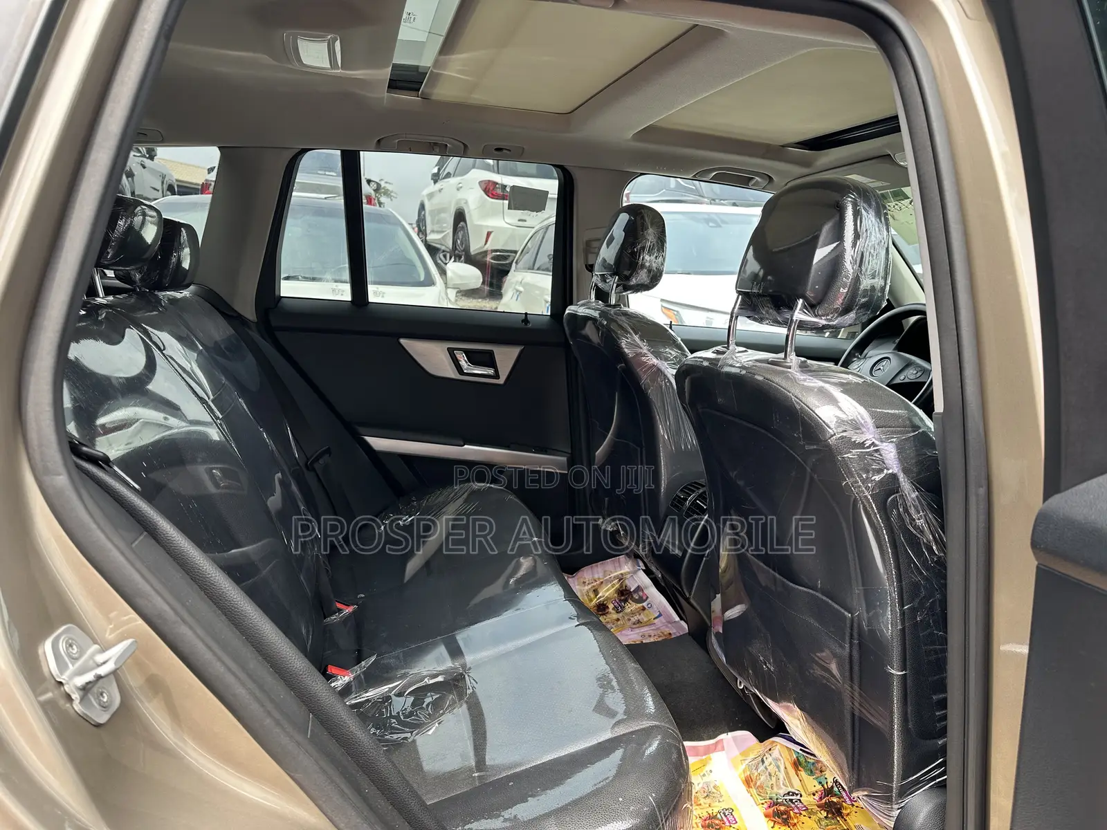 Mercedes-Benz GLK-Class 350 4MATIC 2010 Gold