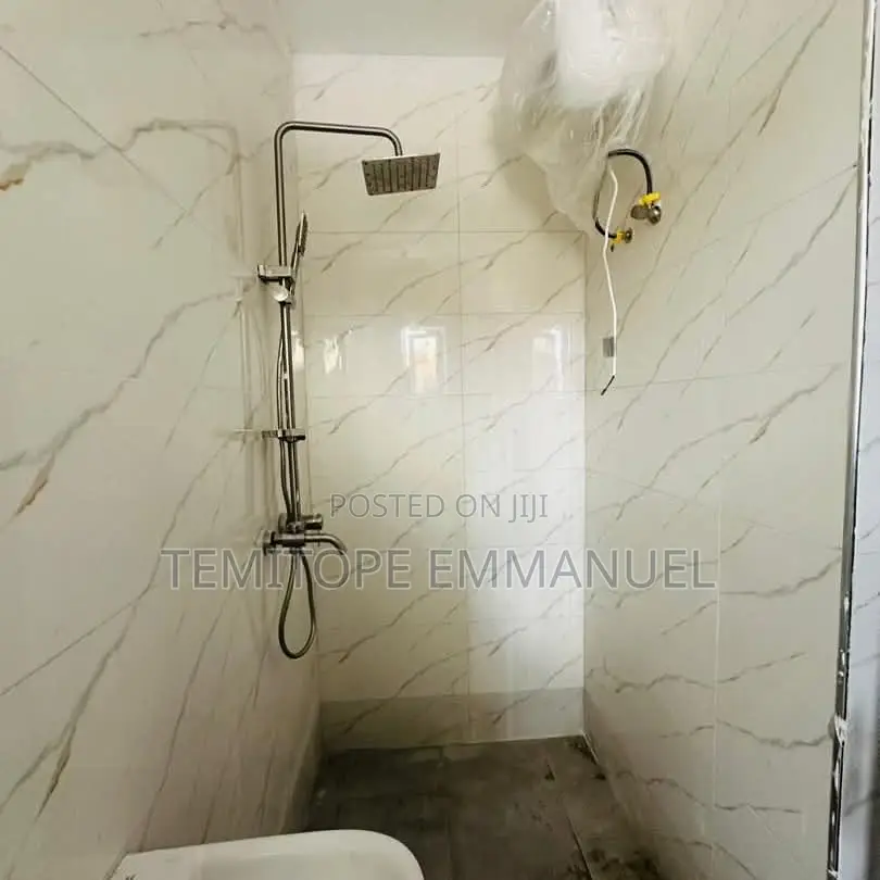 Furnished 3bdrm Apartment in Gbagada, Lagos for sale