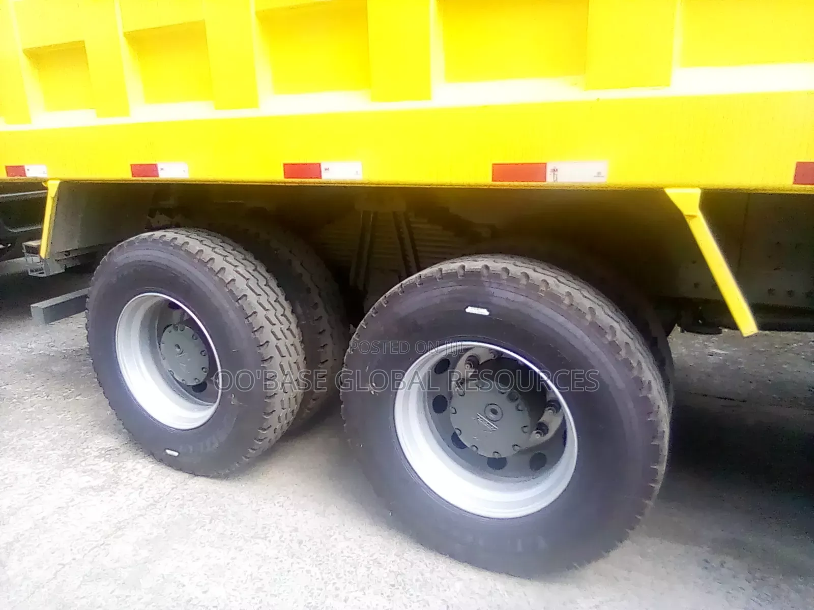 30tons Howo Dump Truck