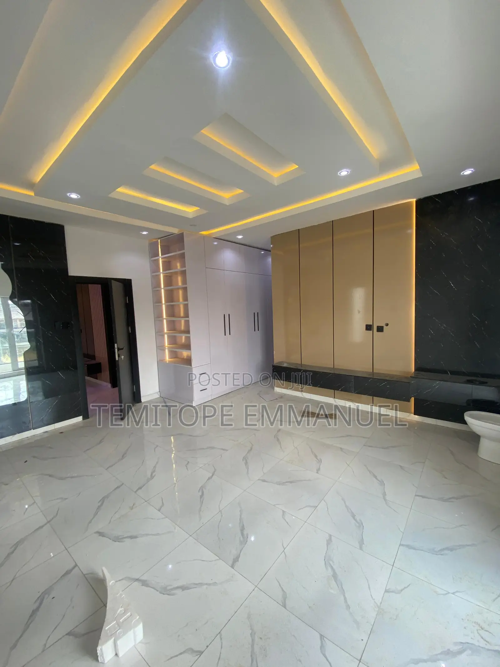 Furnished 7bdrm Duplex in New Oko Oba Agege for sale