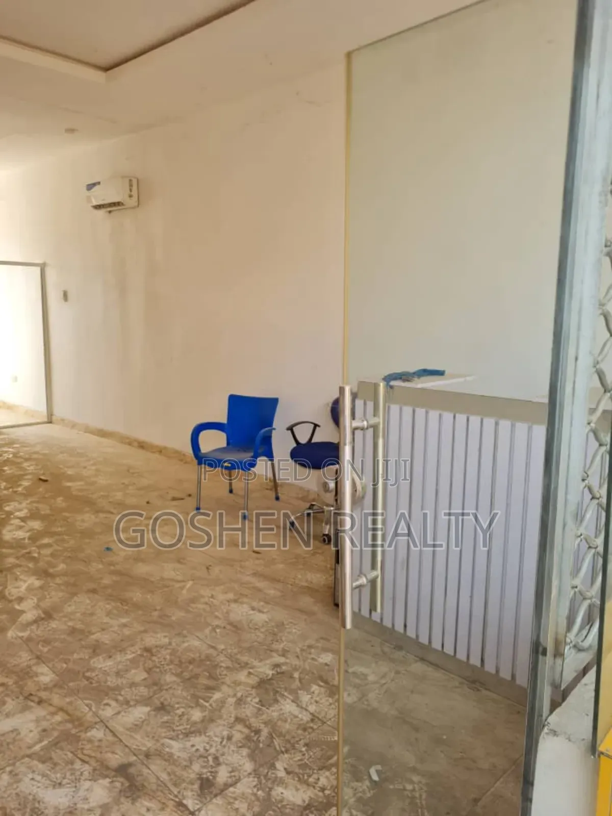 42sqm Office Space for Rent