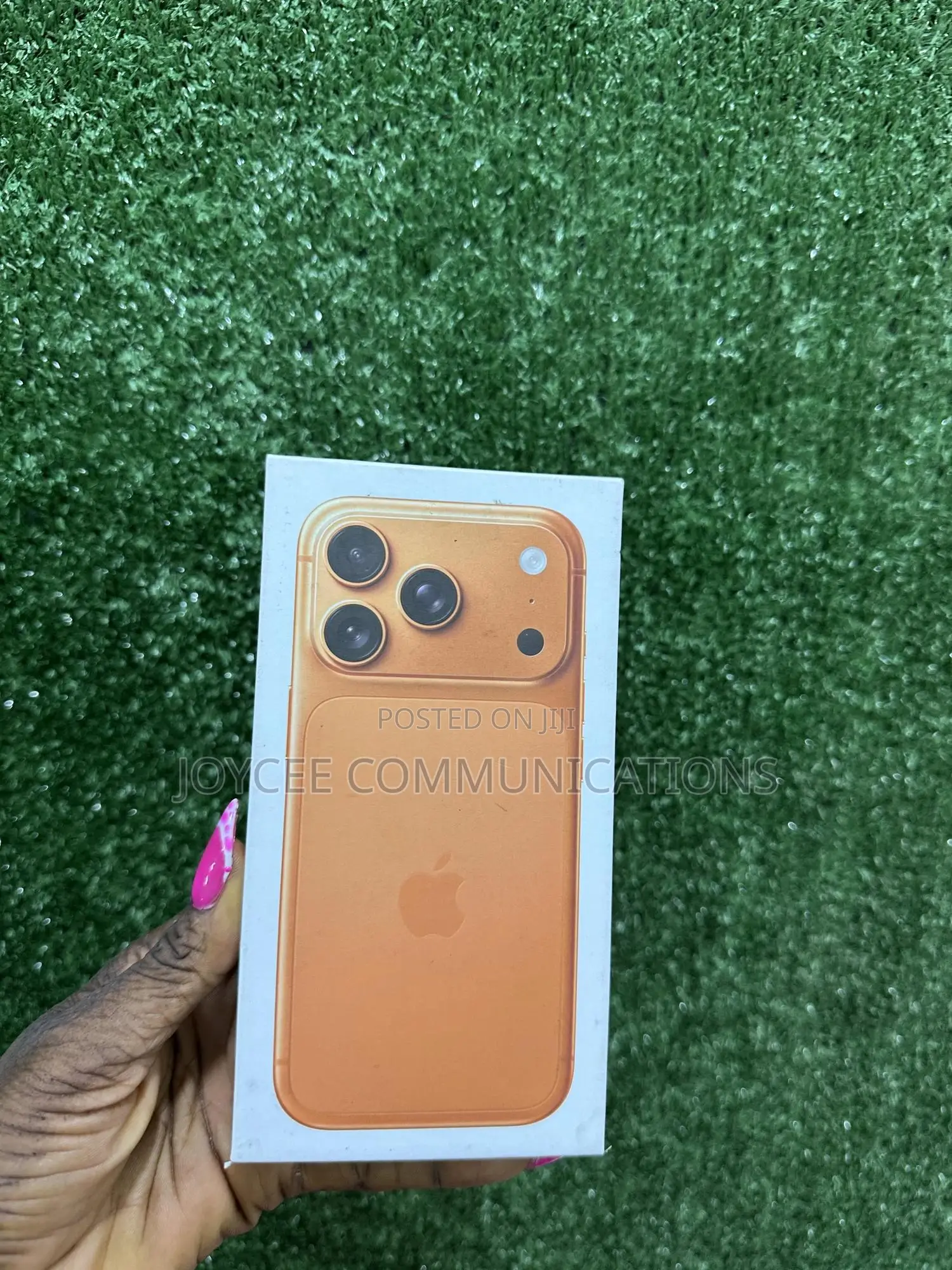 New Apple iPhone 17 256 GB Orange
