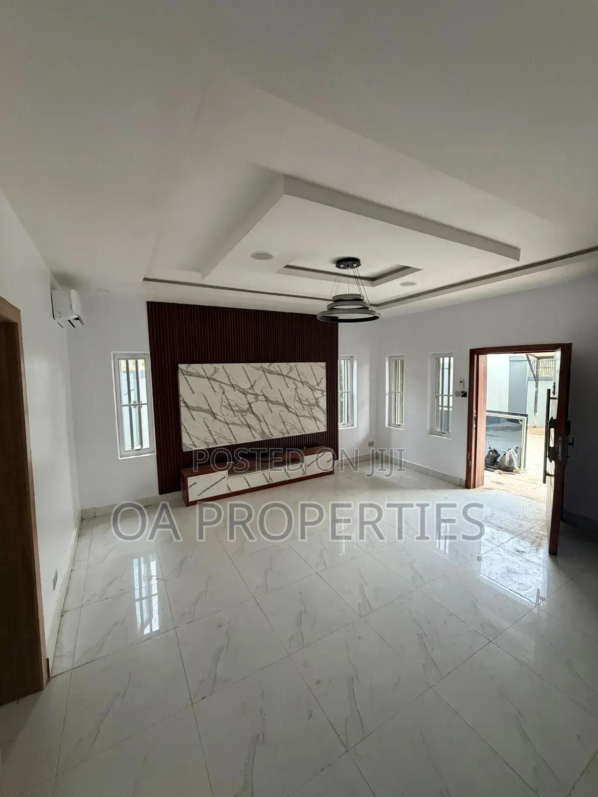 4bdrm Duplex in Ibadan for sale