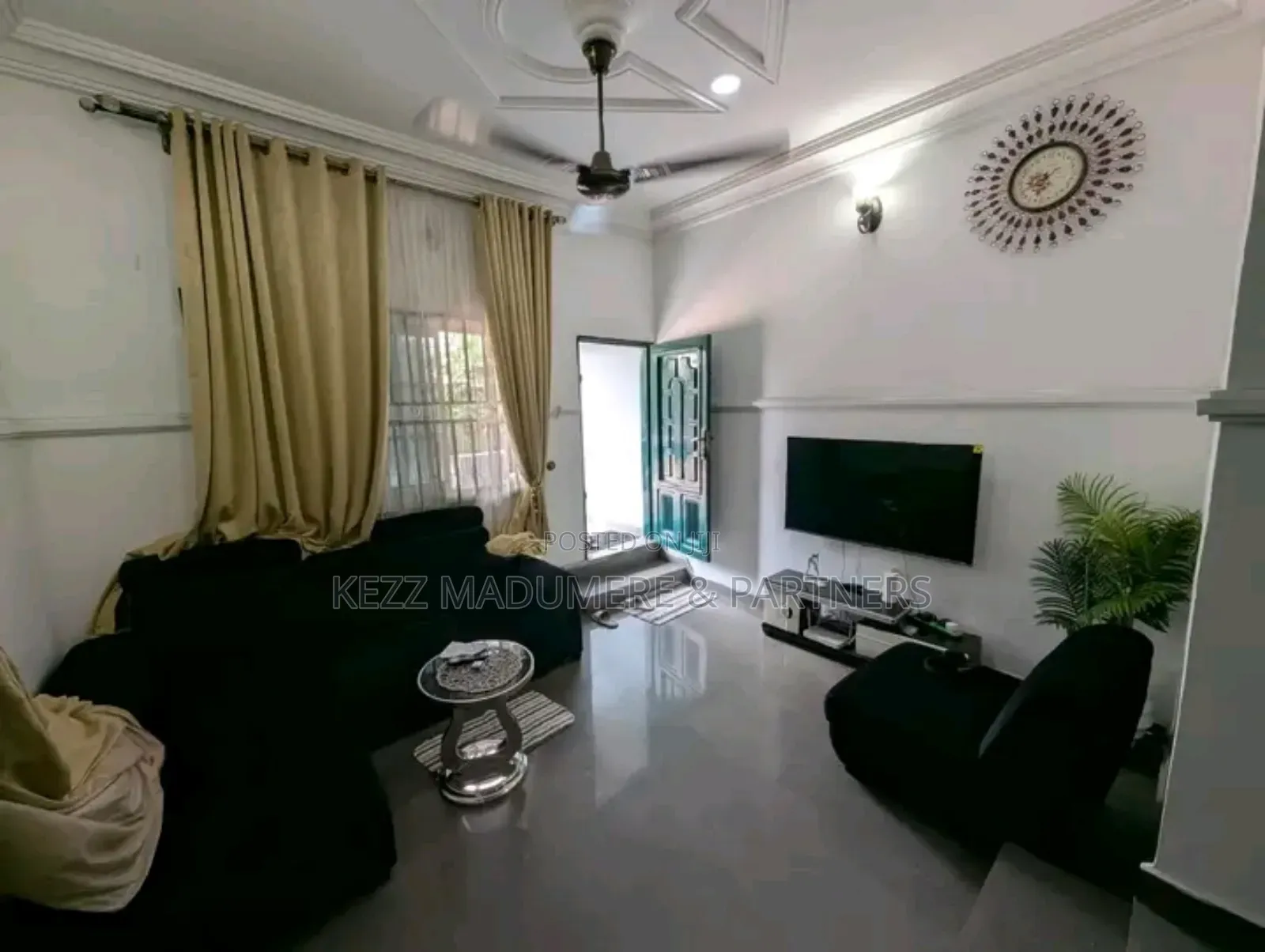 2bdrm Bungalow in Off Oron Road Uyo for sale