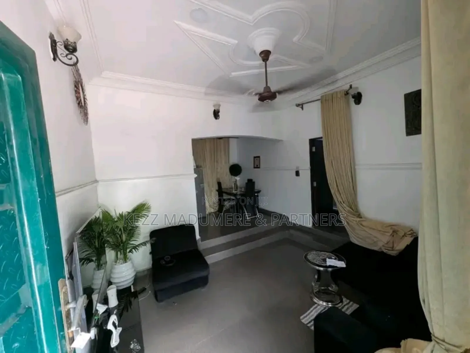 2bdrm Bungalow in Off Oron Road Uyo for sale