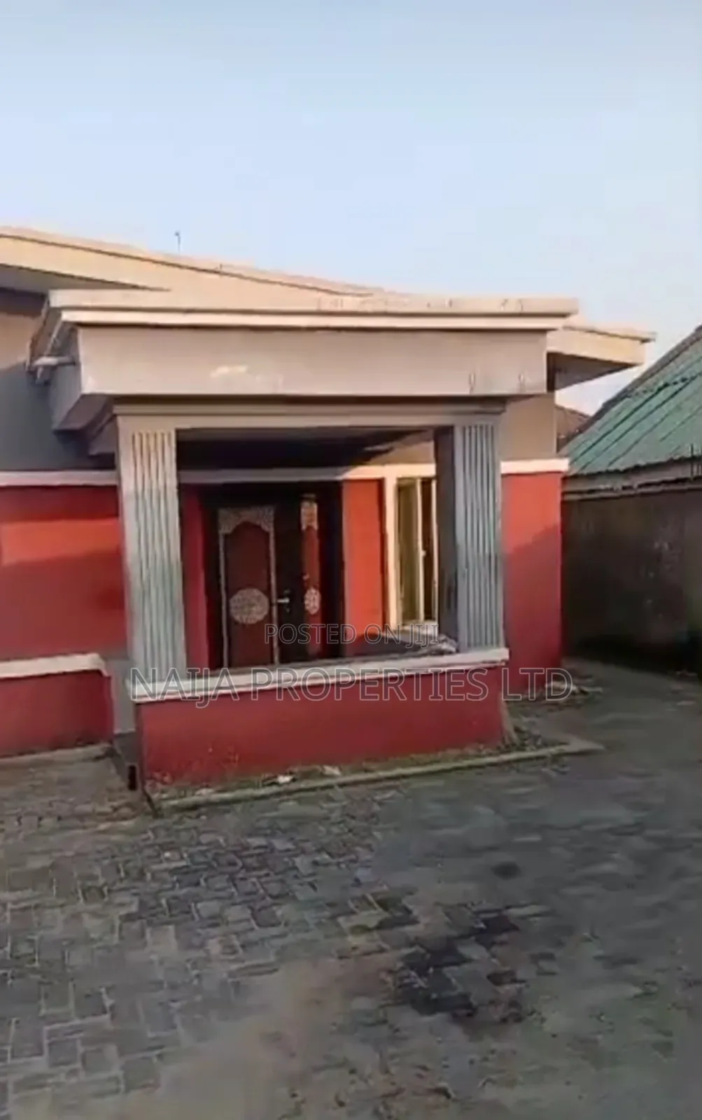 1bdrm Block of Flats in Abijo Gra for sale