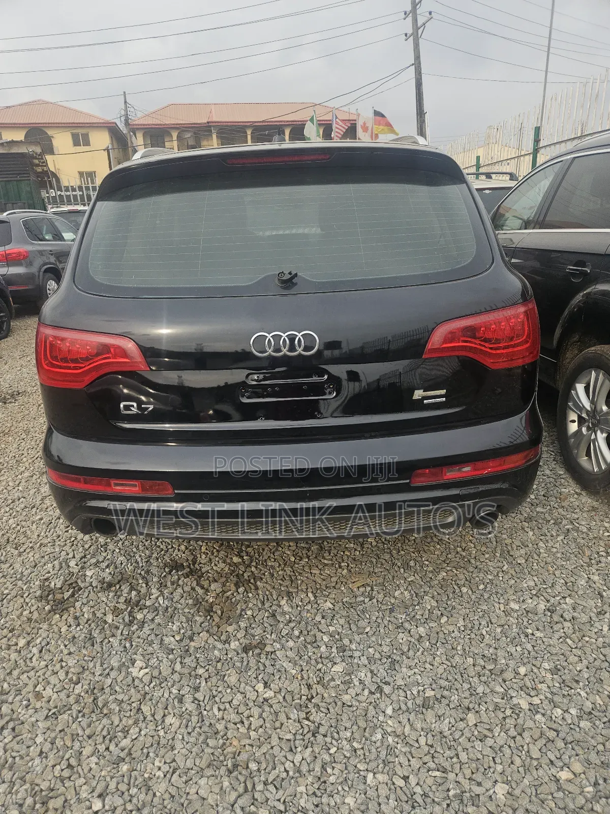 Audi Q7 3.0T Premium AWD quattro 2013 Black