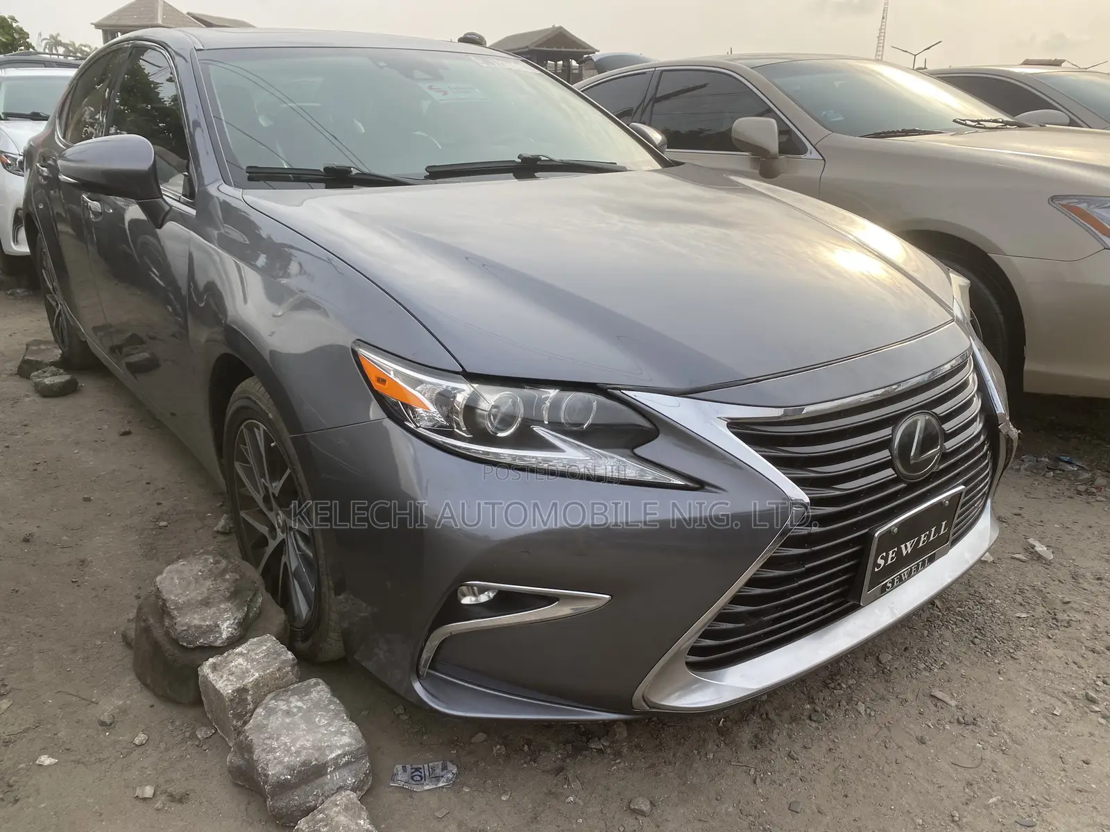Lexus ES 350 FWD 2016 Gray