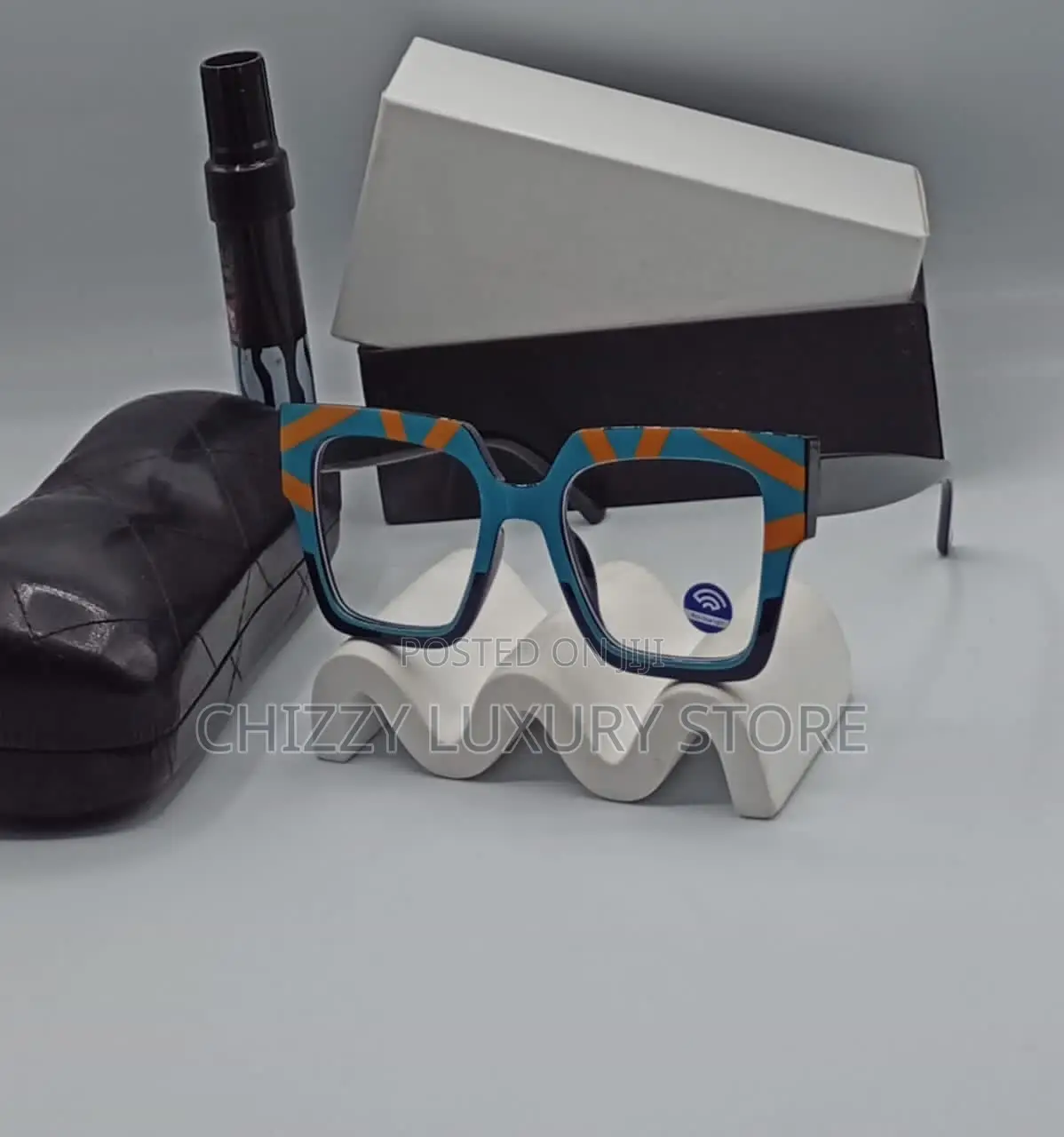 High Quality Luxury Ladies Frame Glasses
