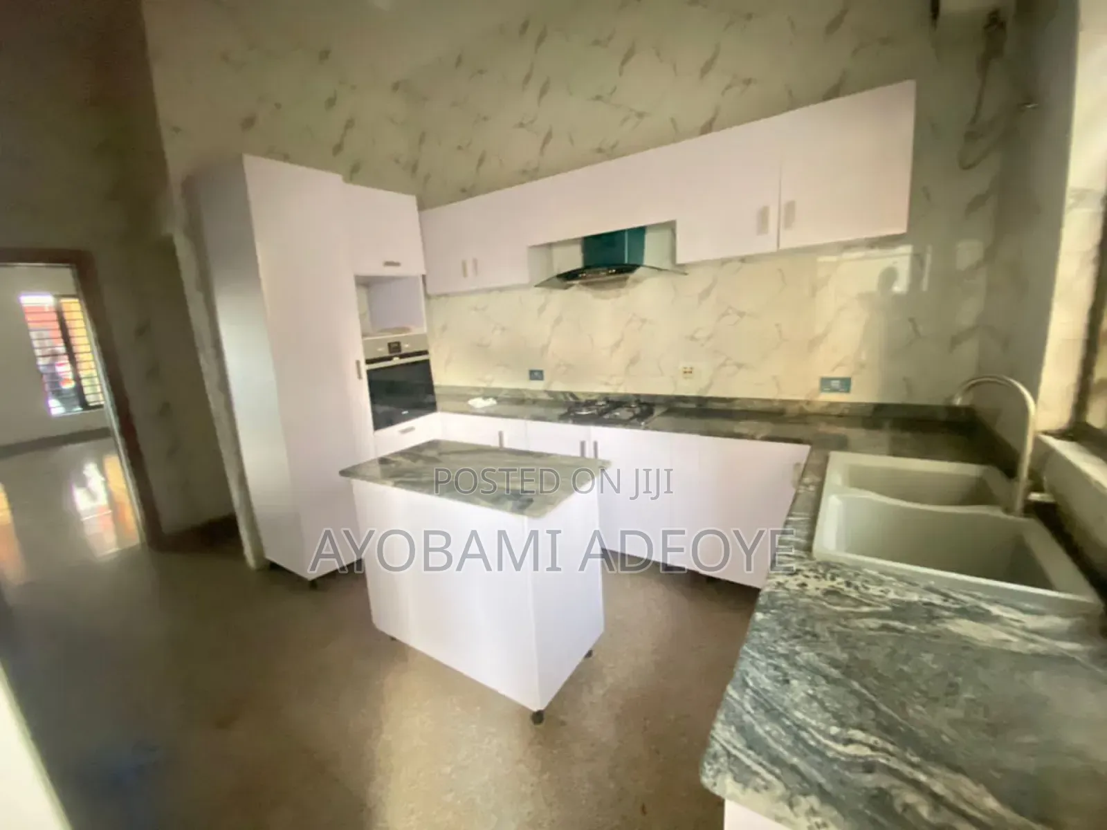 4bdrm Duplex in Ikota Gra for rent