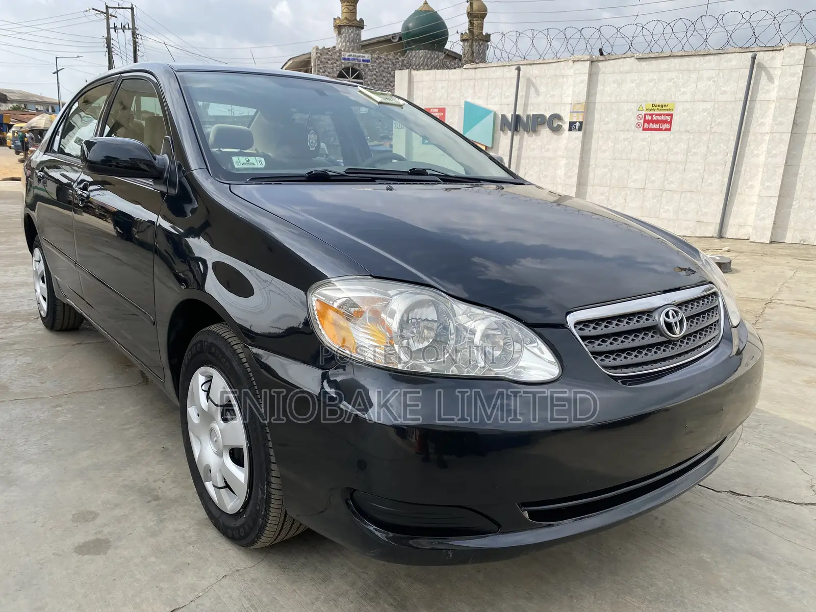 Toyota Corolla LE 2006 Black
