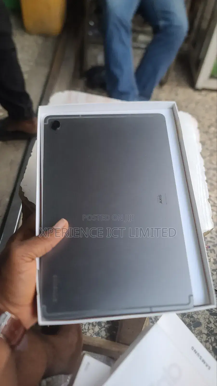 New Samsung Galaxy Tab S9 FE 128 GB Gray