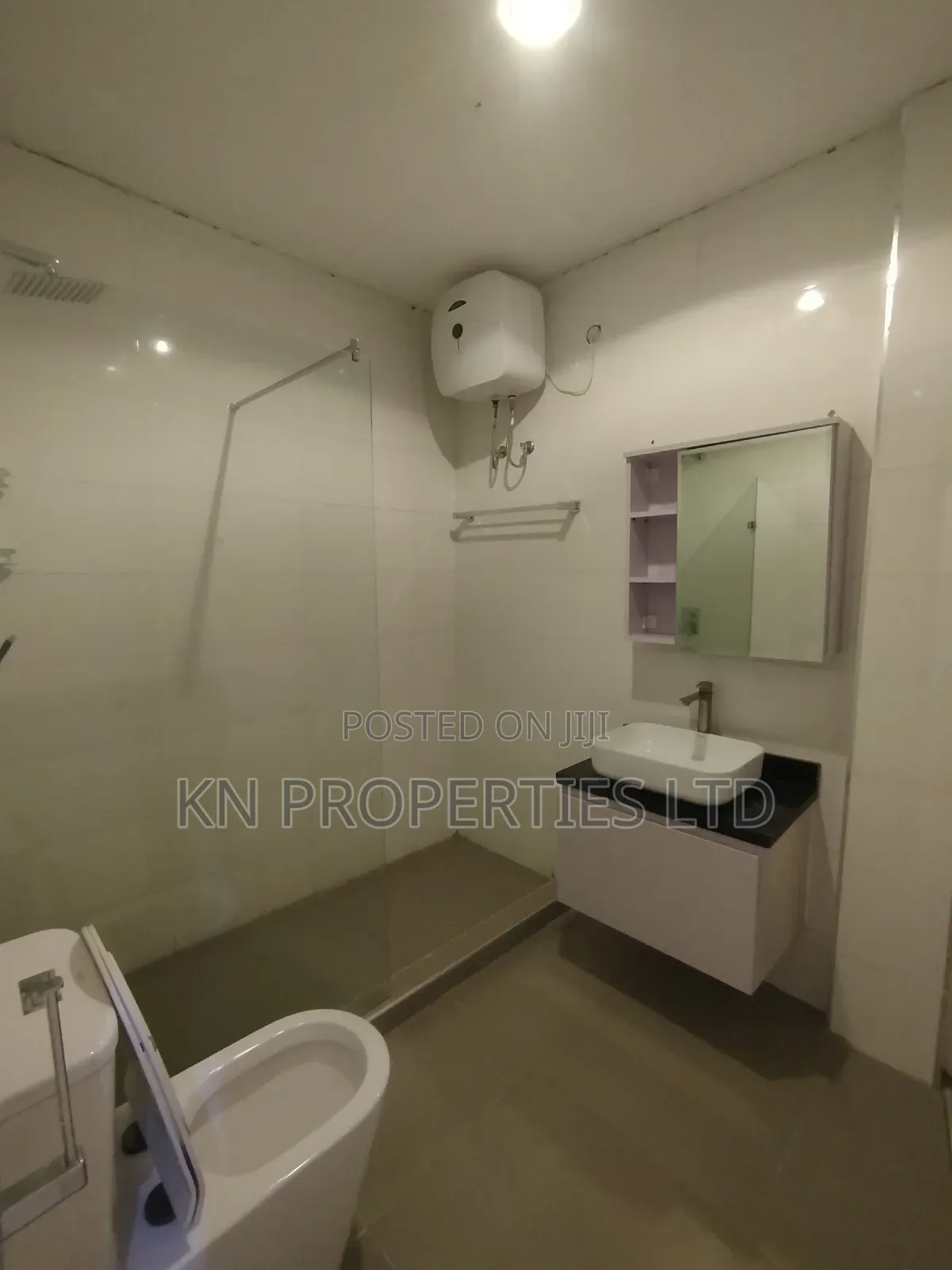 Furnished 3bdrm Apartment in Mabushi for rent
