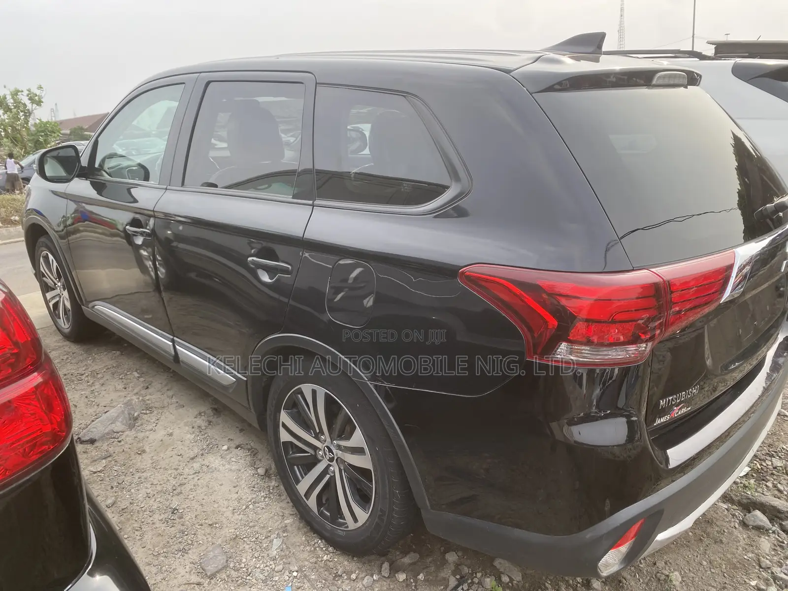 Mitsubishi Outlander SE FWD 2017 Black