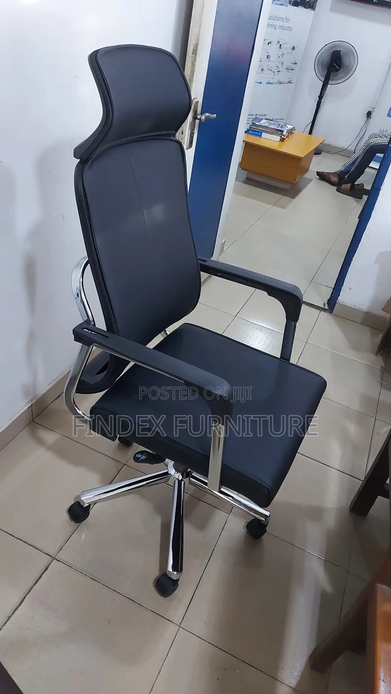 Durable Office Chair With Headrest