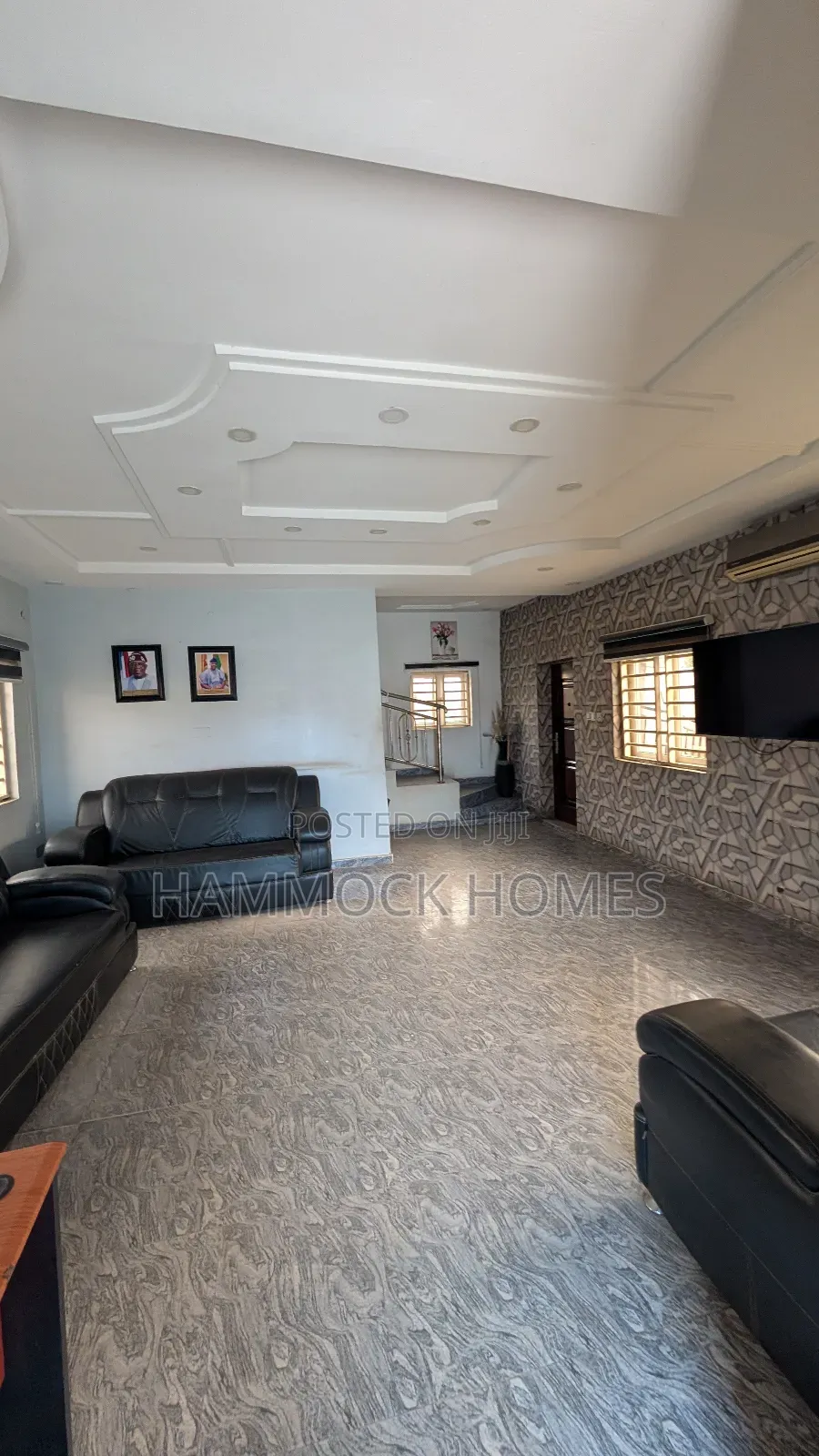 Commercial Office Space for Showroom Offices at Basorun Akobo Road.
