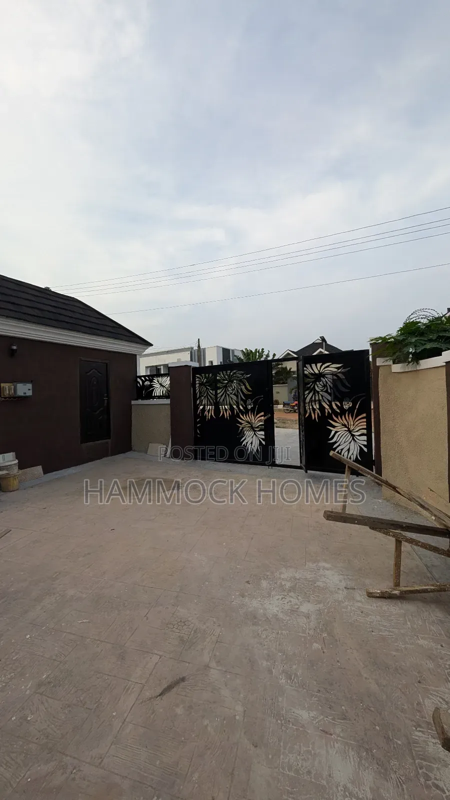 2bdrm Apartment in Bera Estate, Akobo for sale