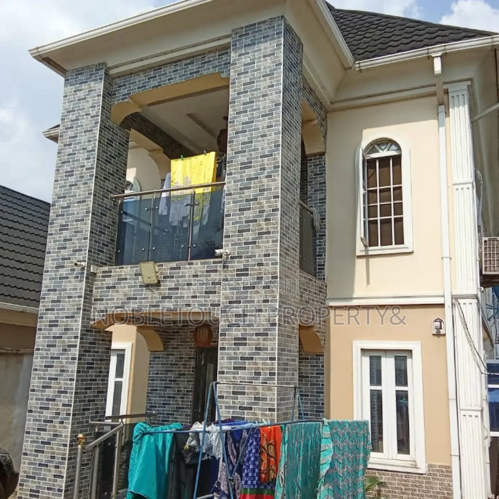 4bdrm Duplex in Ijegun Ikotun Lagos for sale