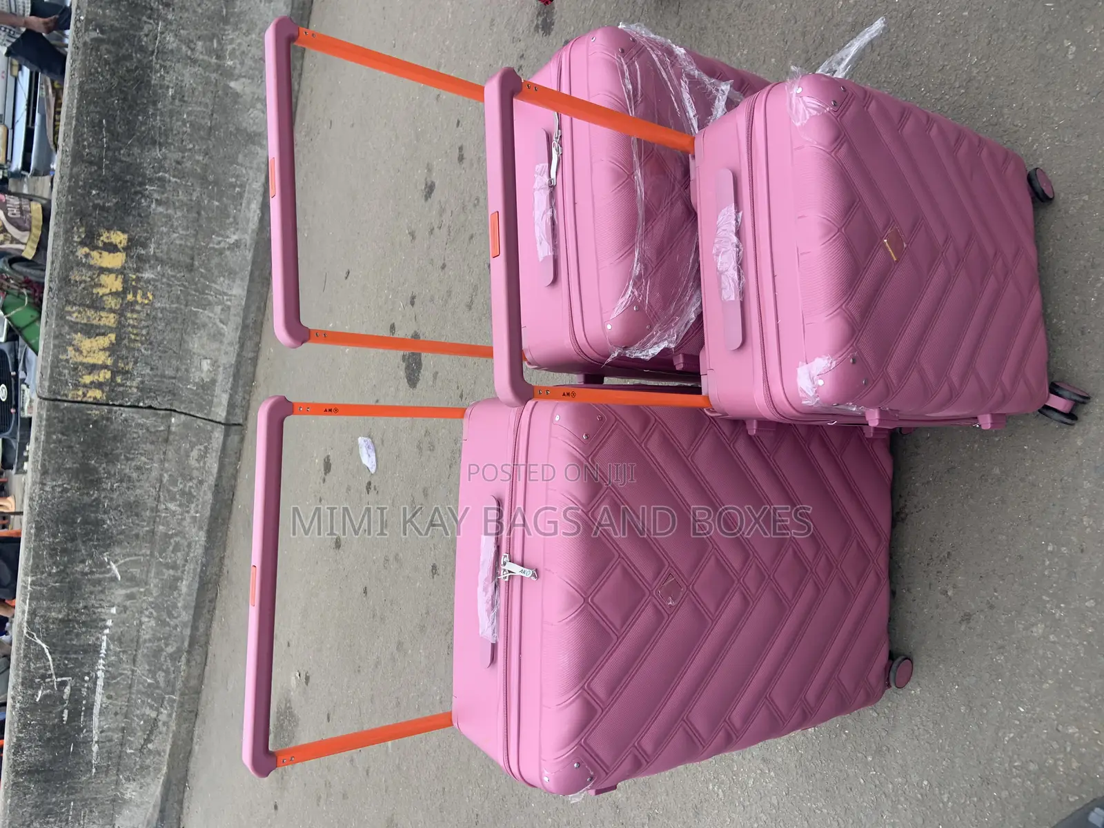 Trending Traveling Box Set 180,000
