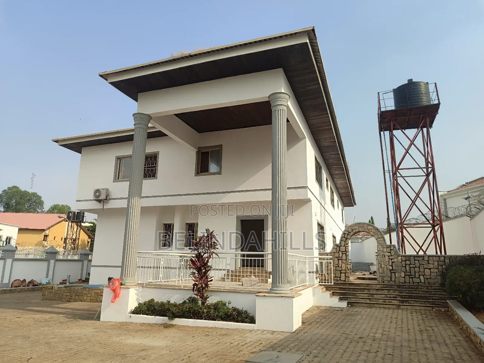6bdrm Duplex in Maitama for sale
