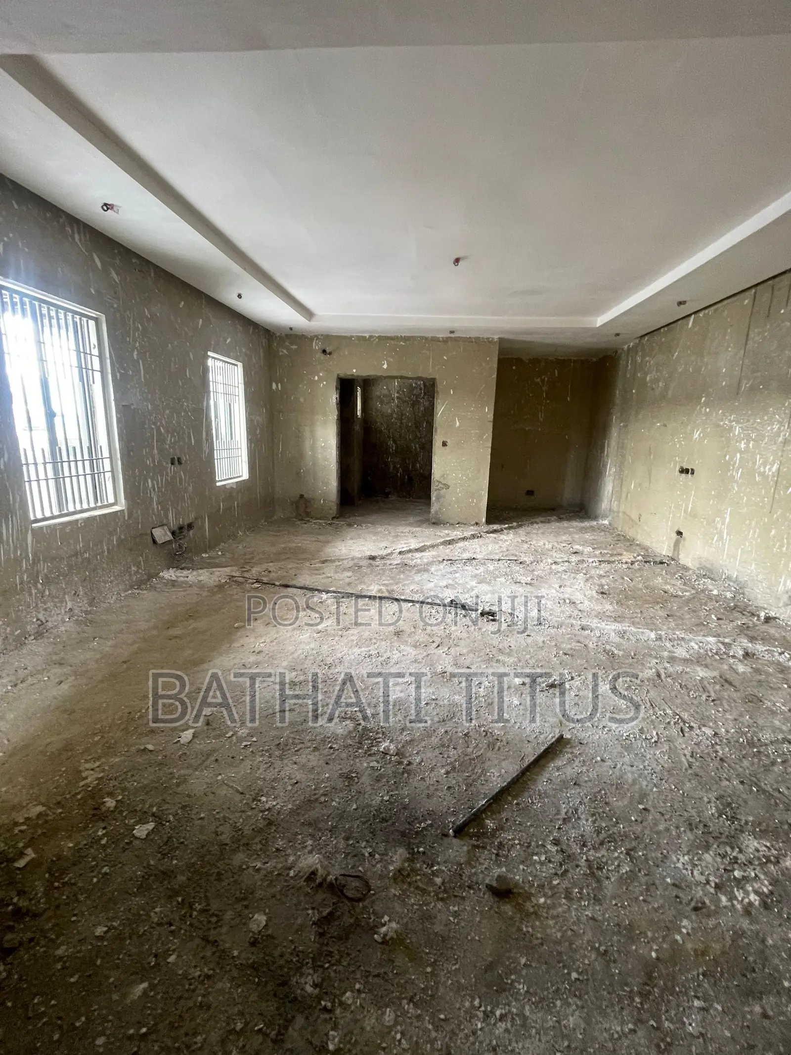 4bdrm Duplex in Life Camp for sale