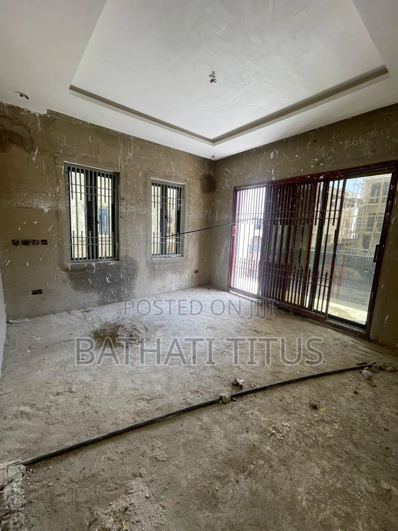 4bdrm Duplex in Life Camp for sale