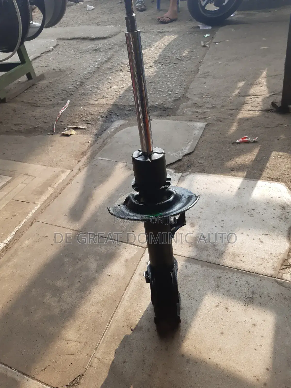 Front Shoshock for Hyundai Santa Fe Grand
