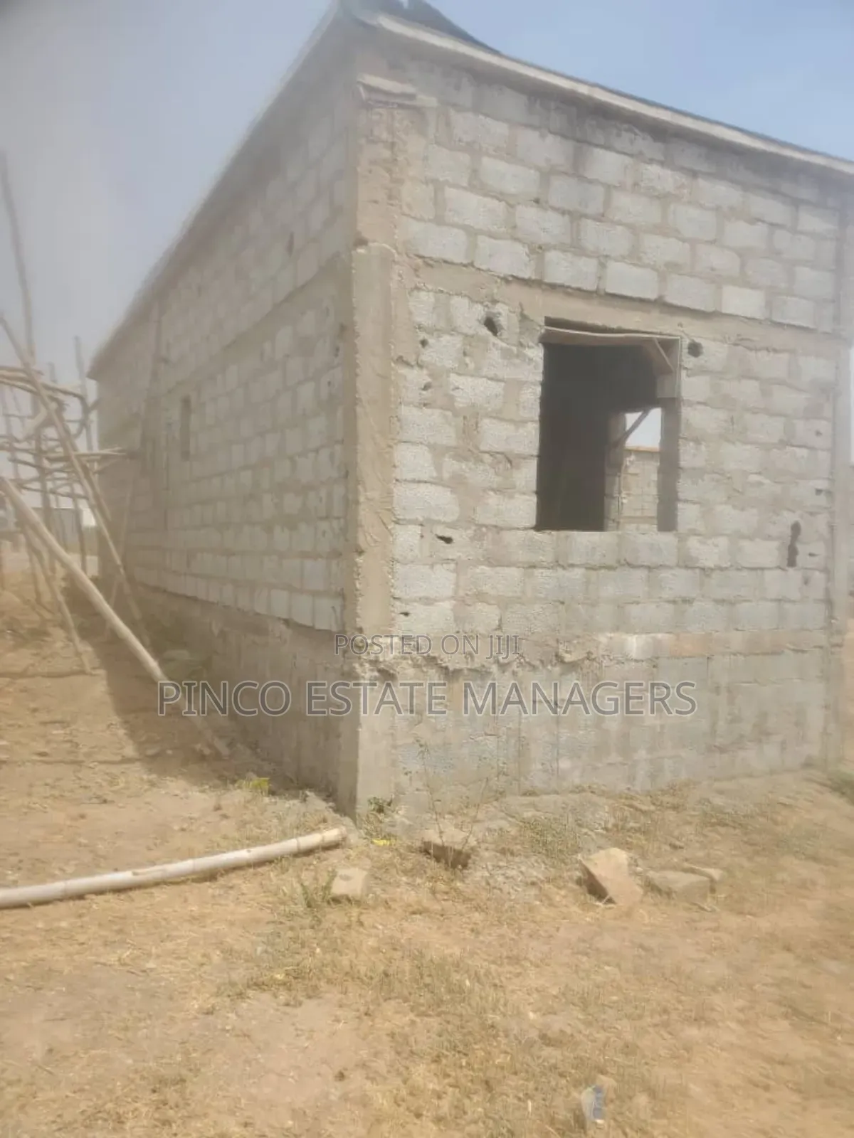 6bdrm House in Seman Estate, Lugbe District for sale