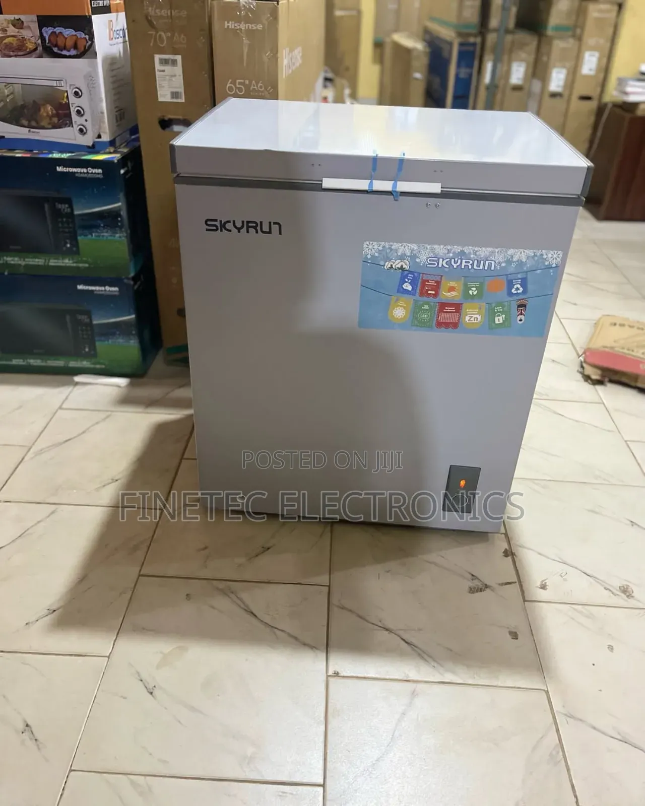 Skyrun Chest Freezer, 145l