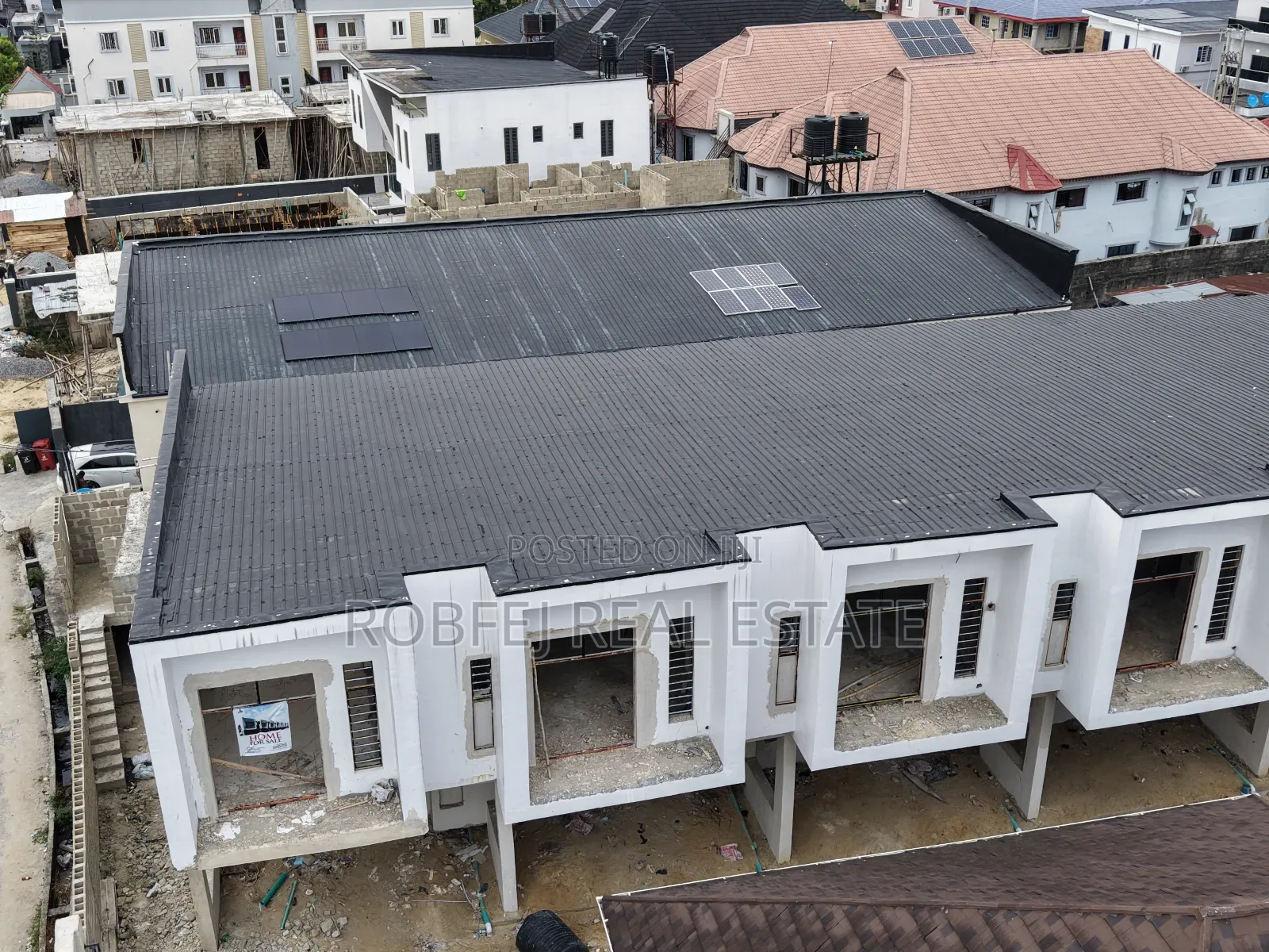 4bdrm Townhouse/Terrace in Sangotedo for sale
