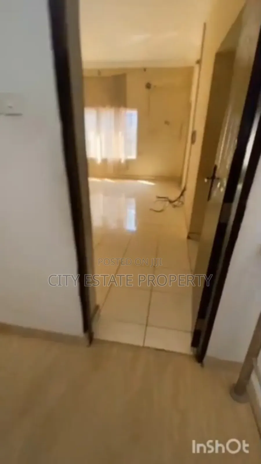 3bdrm Duplex in City Estate, Life Camp for rent