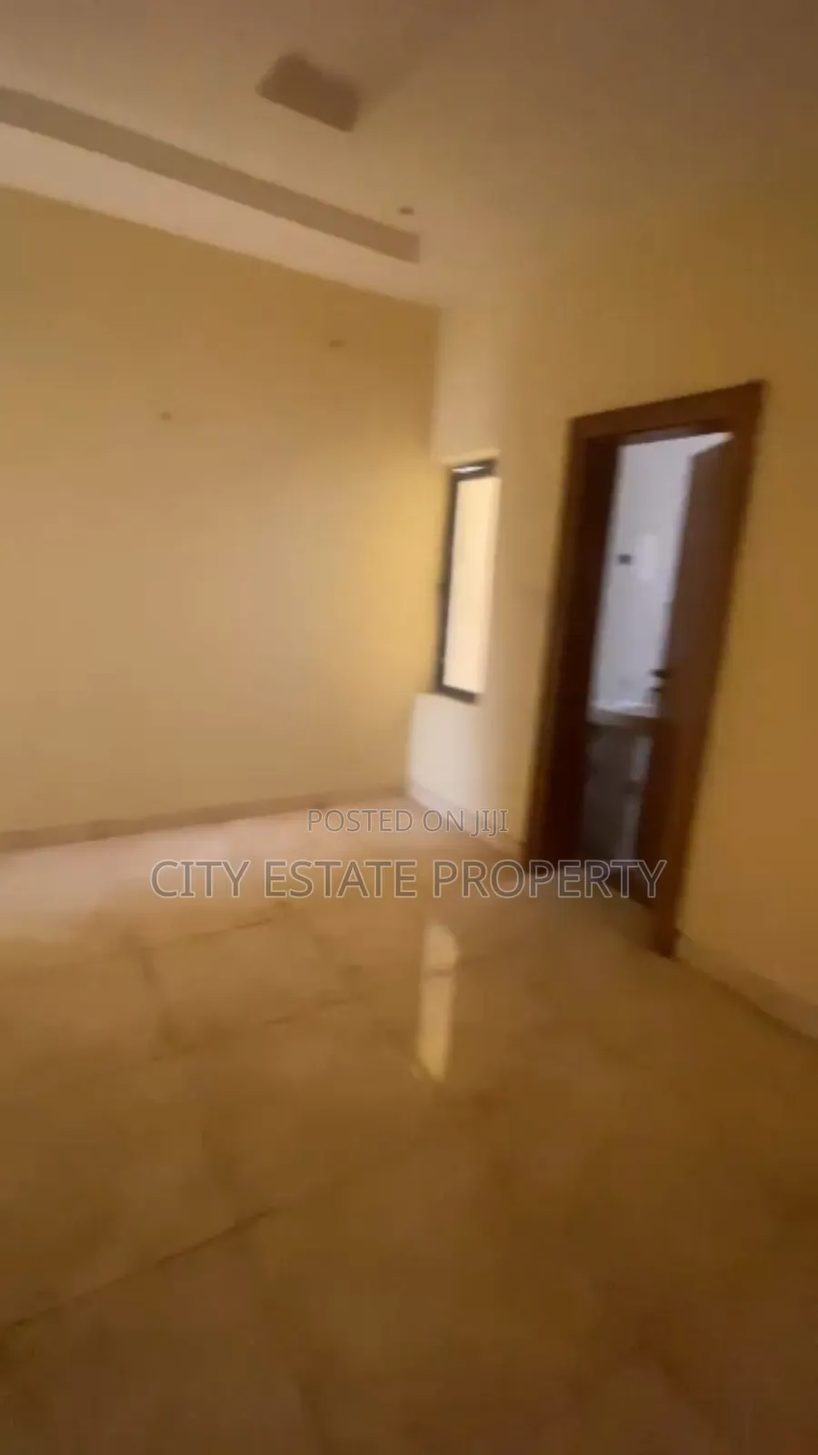 3bdrm Duplex in City Estate, Life Camp for rent