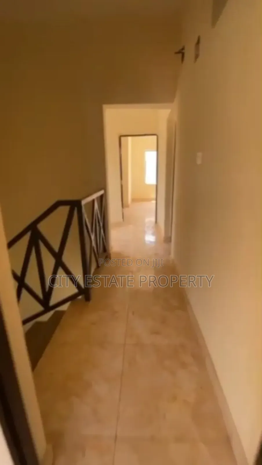 3bdrm Duplex in City Estate, Life Camp for sale